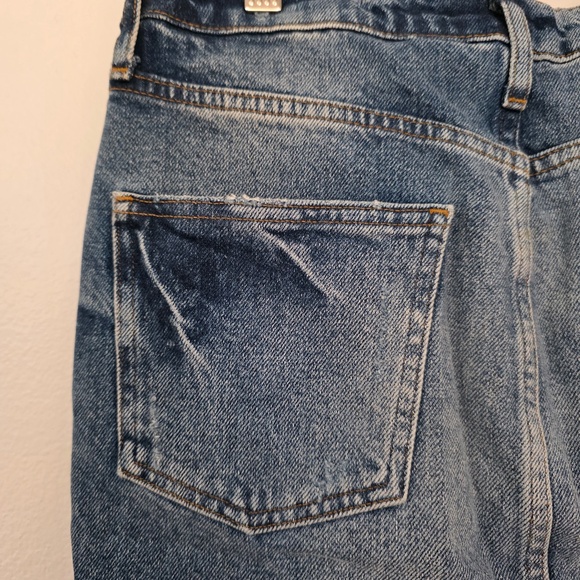 H&M Distressed Medium Wash Denim Mini Skirt - Size 4 - Picture 4 of 7